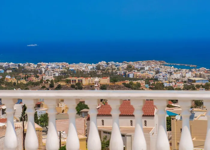 Готель Korifi - Jr Adults Only