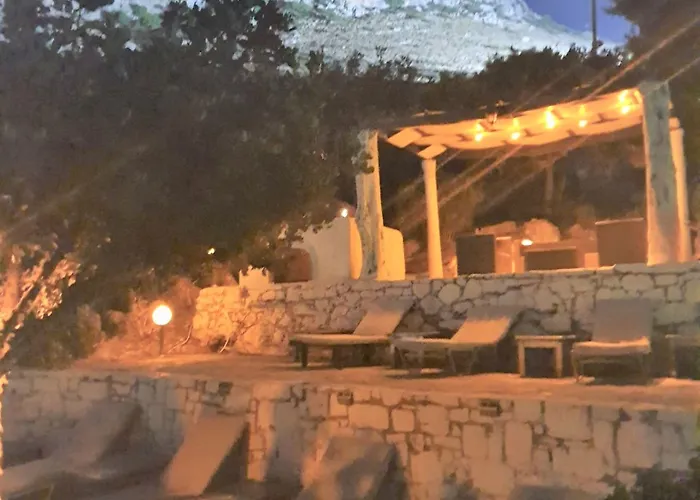 Korifi - Jr Adults Only Χερσόνησος