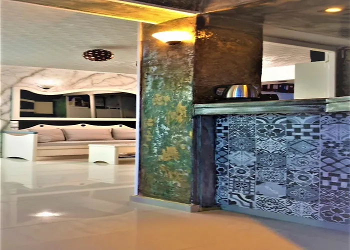 Ξενοδοχείο Korifi - Jr Adults Only 4*