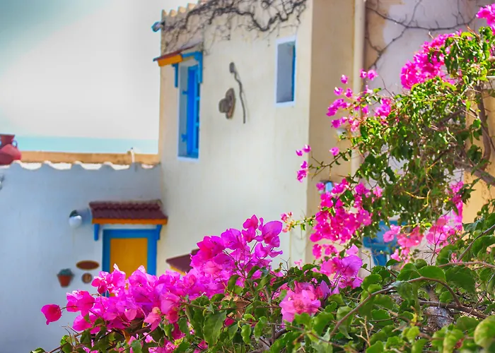 Korifi - Jr Adults Only Χερσόνησος