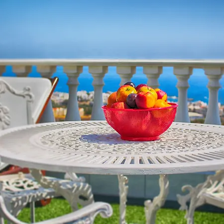 Hotel Korifi - Jr Adults Only