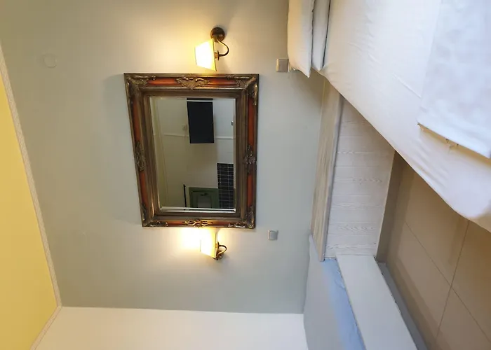 Korifi - Jr Adults Only Херсониссос